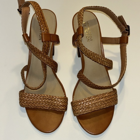 Kenneth Cole Reaction Sandals Criss Cross Strap “CHEERLEADER” Block Heel Size 8 - Picture 2 of 8
